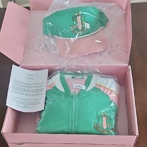 ÀKA Bomber Jacket And Hat